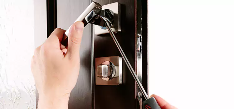Door Lock Replacement Service Center Point