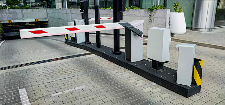 Custom Gate Design & Integration Center Point